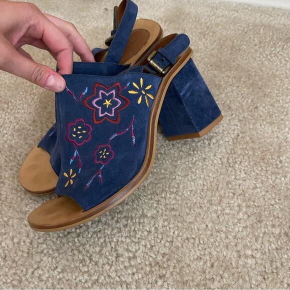 See by Chloe Blue Suede Embroidered Floral Sandals - Picture 7 of 9